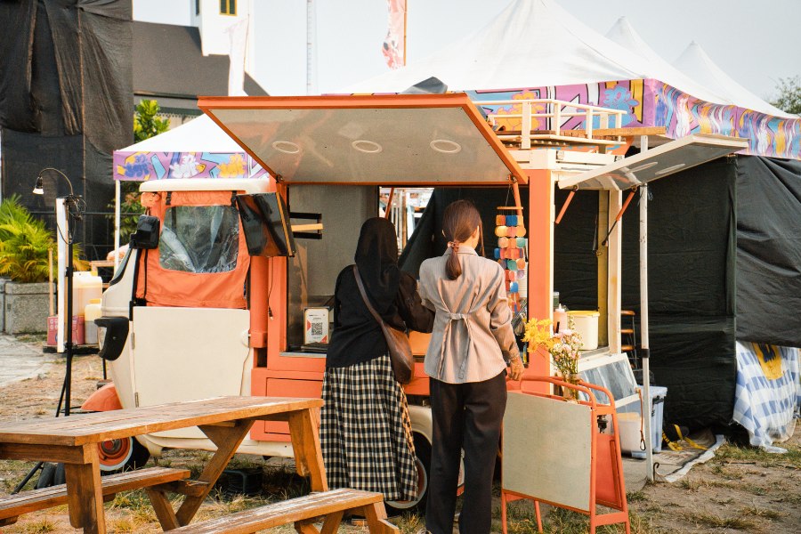 local food truck night downtown